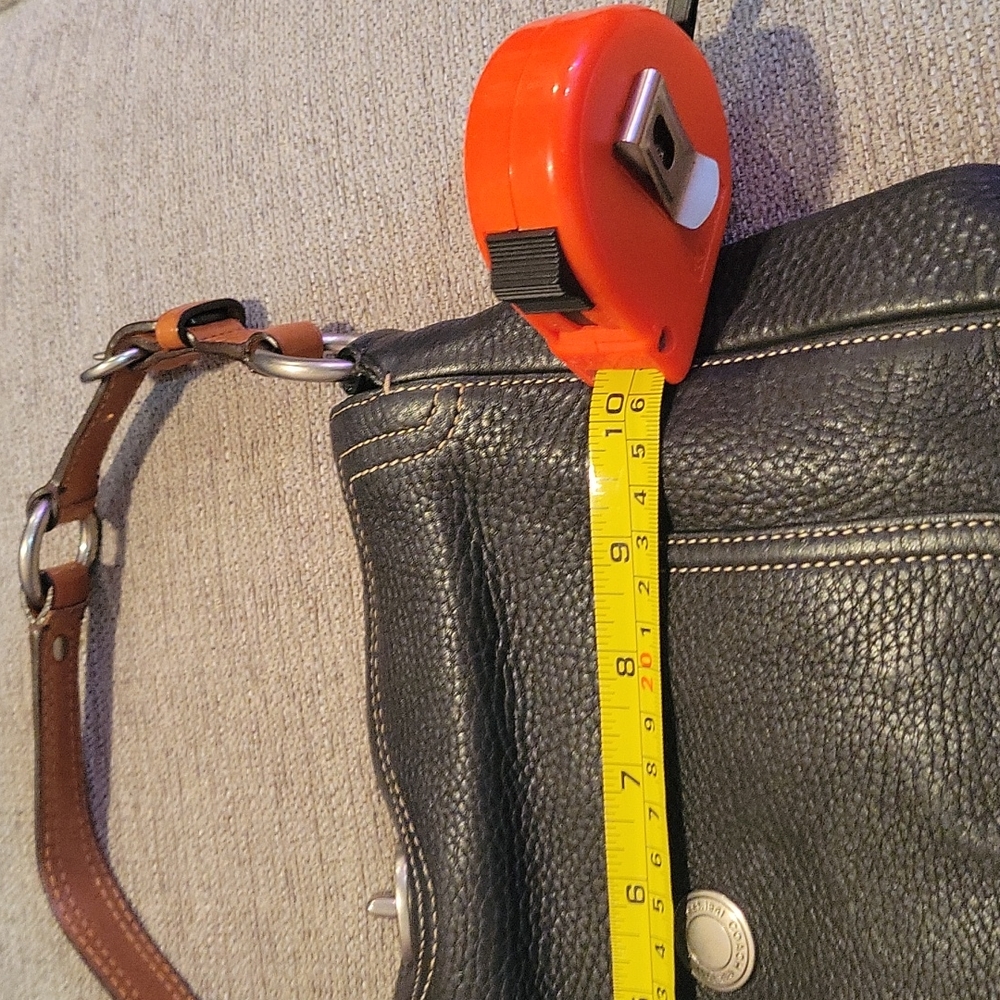 *Coach bag - Picture 9 of 9